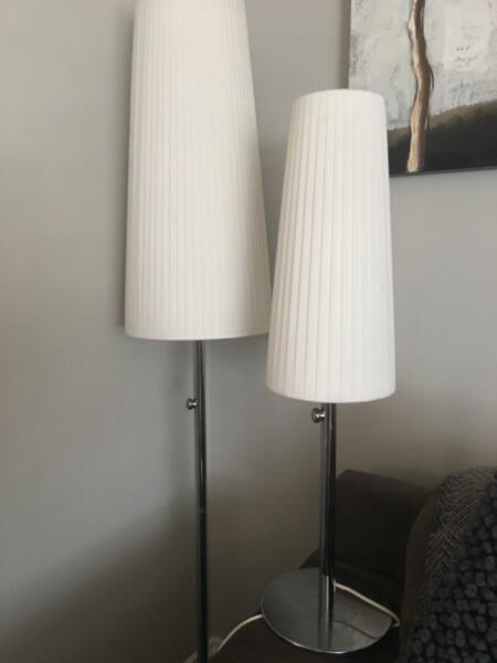Two matching Lamps
