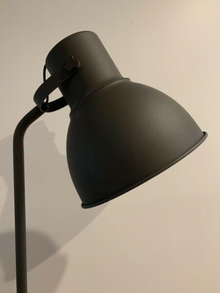 Floor lamp, dark grey
