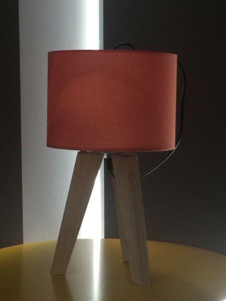 Bedside table lamp (2)