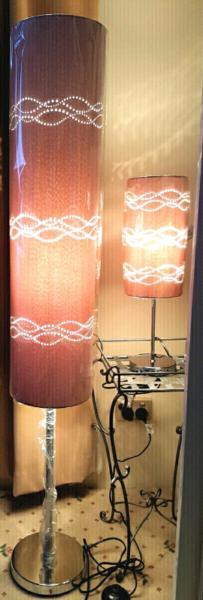 Brand New Metal Wave Design Stylish Floor & Table Lamp Set