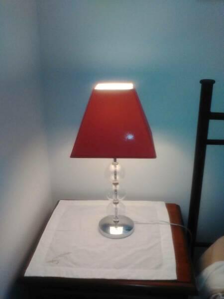 2 bed side table lamps