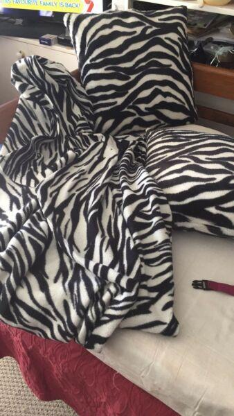 2 x 43cm Square Zebra Faux Fur Cushions and a Snuggly