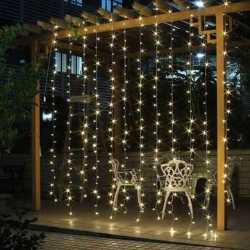 6m x 3m Warm White Fairy Curtain Lights Green Wire 640 LEDs