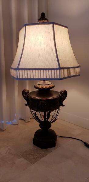Lamp Table/Side Lamp
