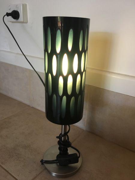Side lamp