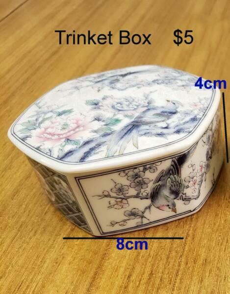 TRINKET BOX