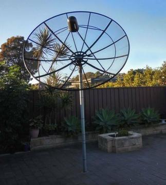 Satellite dish C Band 2.4 m complete set