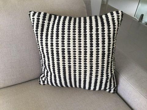 Cushion black and white cotton