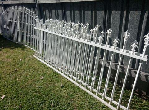 Fence panels & gates