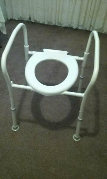 Over toilet seat frame for elderly or disabled persons - SYDNEY