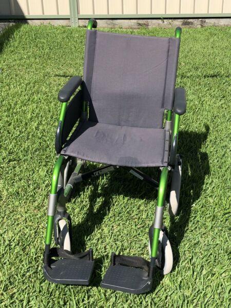 Wheelchair Breezy300 lightweight mobility elderly invalid