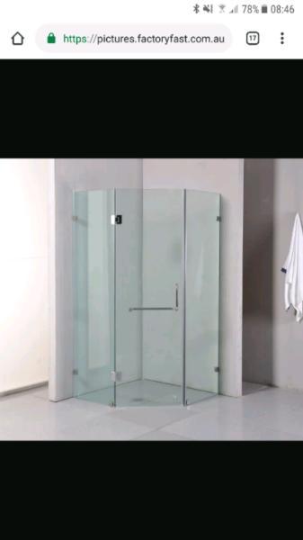 Glass frameless Diamond Shower Screen *BRAND NEW*