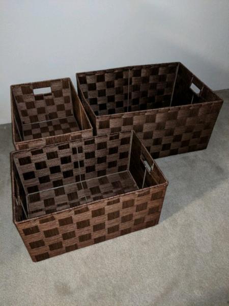 Sturdy storage box basket