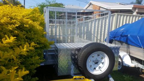 8×5 High Caged Box Trailer With Long Drop Down Rear Loading Ramp