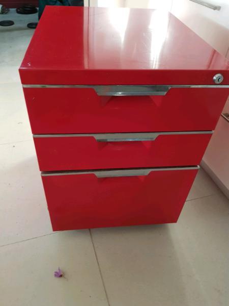 Red issuu filing cabinet