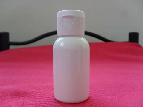 PET bottle white 9cm fluted snap top for liquids not food grade