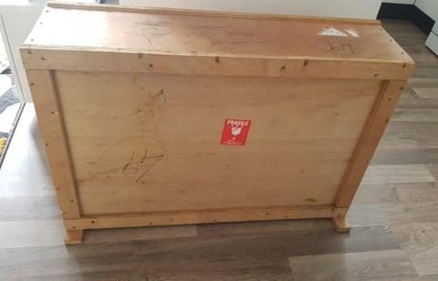 TV or Art Moving and Storage Box
