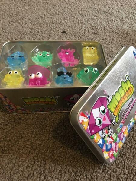 Moshi Monsters LIMITED EDITION Rox Collection Figures Series 1