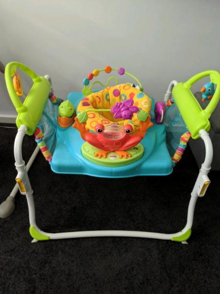 Fisher Price First Steps Jumperoo 2 in 1 Walker and Jumper
