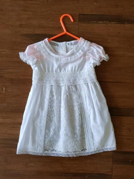 Collette Dinnigan Enfant White Lace Baby Dress Christening Gown 