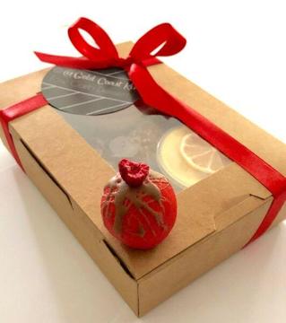 Keto, sugar-free Valentines Day dessert box