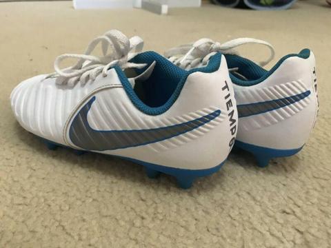 Youth Nike soccer boots