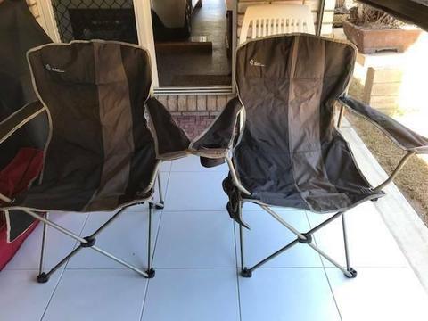 CAMP CHAIRS
