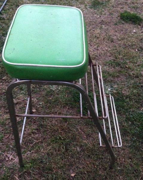 Retro Lime green Steel and Vinyl Step ladder