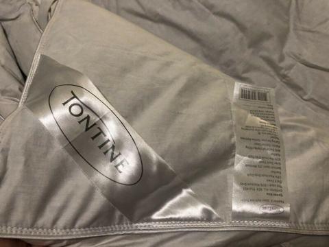 Tontine feather/down queen size mattress topper