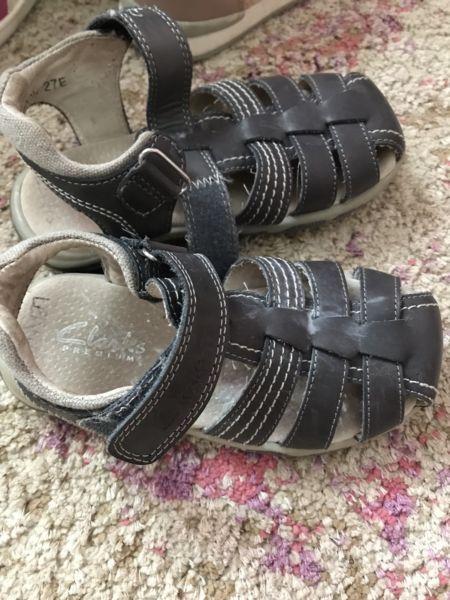 Clarke's infant grey Sandals 27e (size 8)