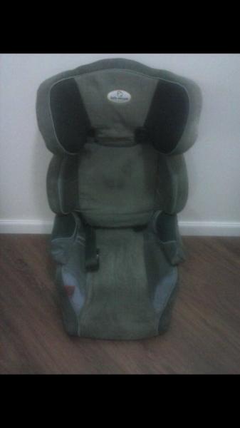 Infa secure booster seat