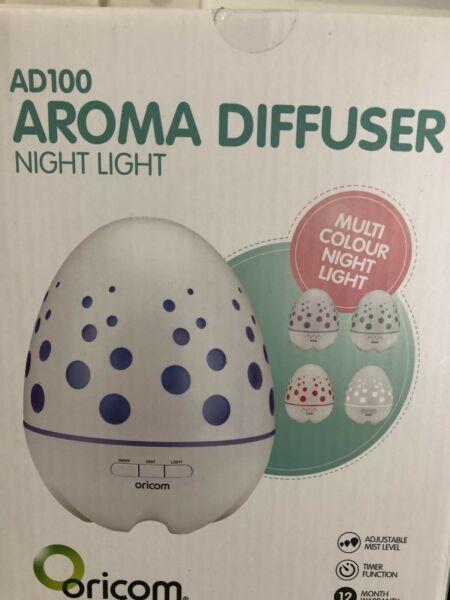 Aroma diffuser ad100 night light brand new $40 ono