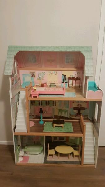 Doll house with furniture