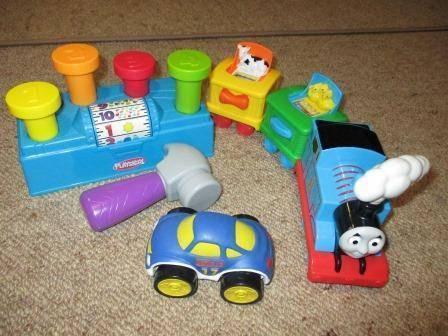 Toy Bundle with Thomas the Tank Engine, Car and Hammering Game