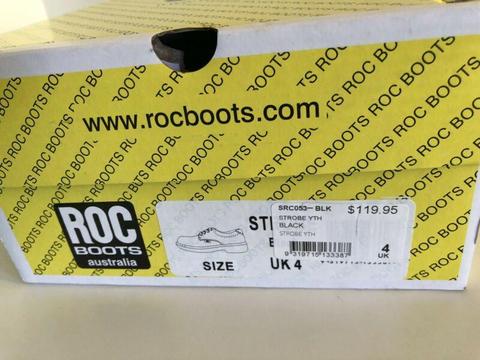 ROC size 4 school shoes