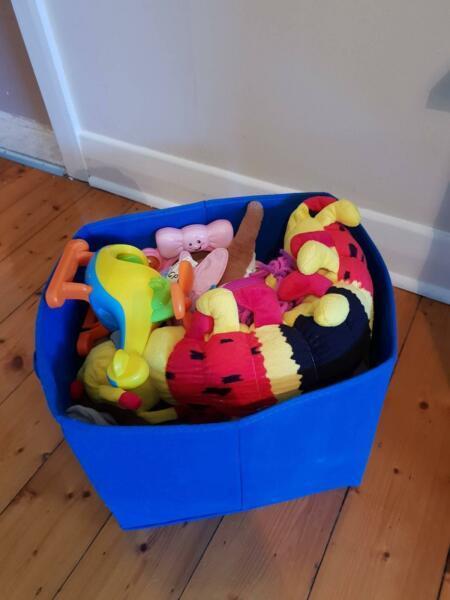 Childrens toys - mixed box