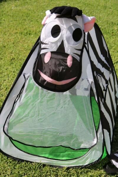 Play Tent - Zebra & Giraffe (1st of 2 tent adds)