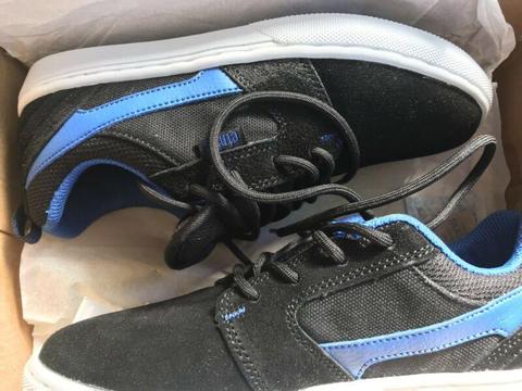 Boys sneakers New