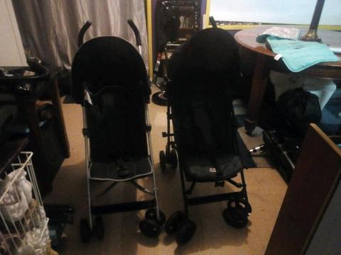Wanted: Stroller 2 of them 30 each or 50 for the two in a 1 condition