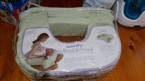 My Brest Friend twins plus feeding pillow