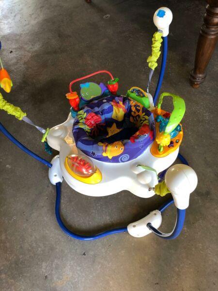 Fisher Price musical bouncer