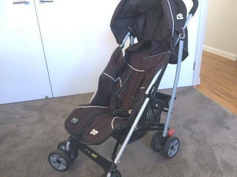 Stroller in A1 Condition - rarely used