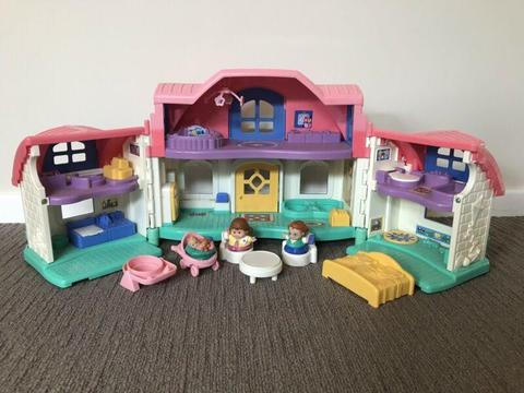 Fisher Price Little People Home