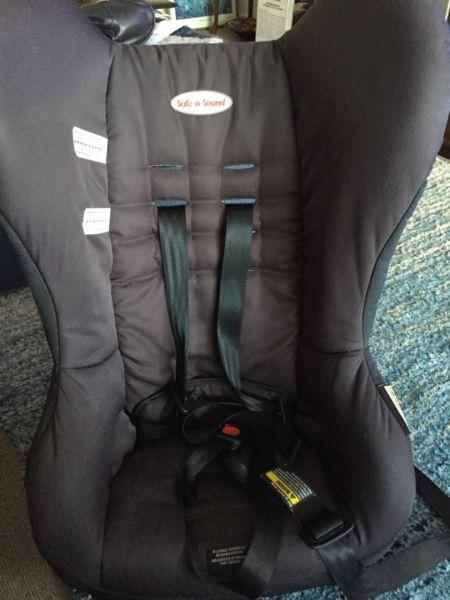 Safe n Sound Baby Seat
