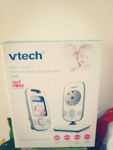 Vtech video baby monitor bm2600