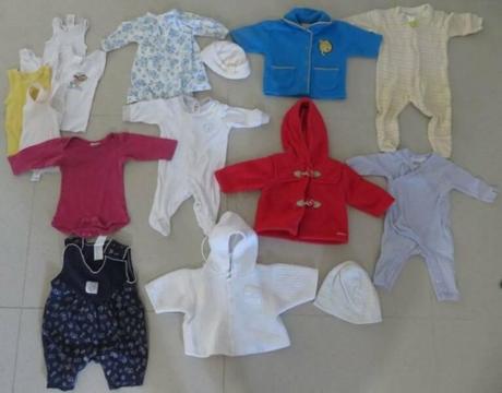 BABY BOYS SIZE 000 MIXED BAG OF CLOTHING 16 PIECES