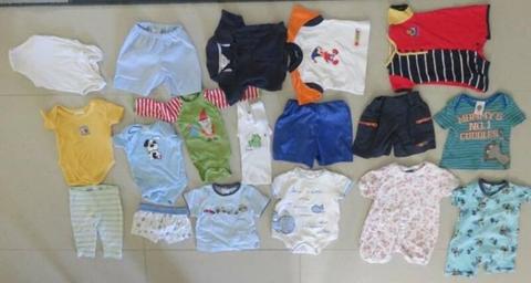 BABY BOYS SIZE 00 MIXED CLOTHING 18 PIECES