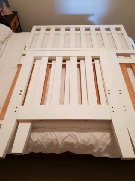 White Grotime Cot with Mattress