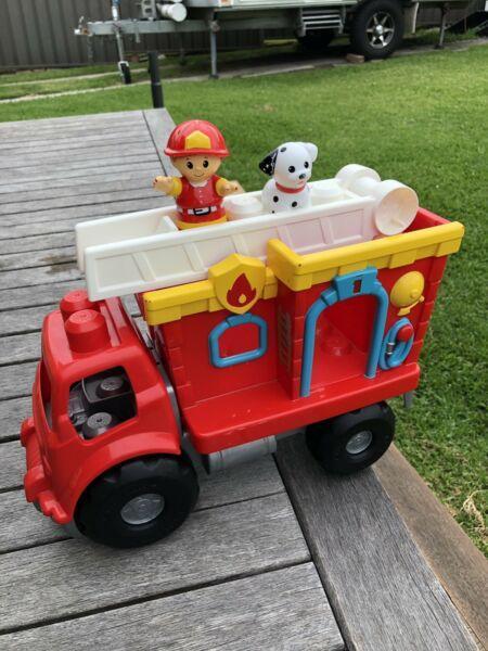 Toy - Mega Bloks Fire Truck