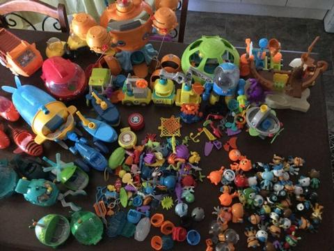 Bulk lot of Octonauts toys